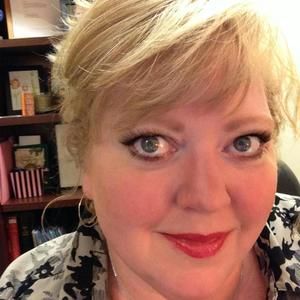 Meet your Posher, Dana